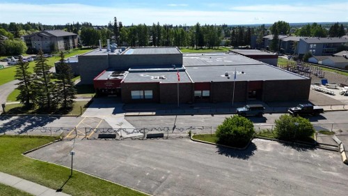 5802-12 Avenue, Edson, AB 