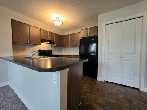 102-709 6 Ave Se, Slave Lake, AB 