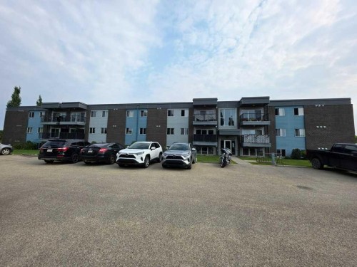 102-709 6 Ave Se, Slave Lake, AB 