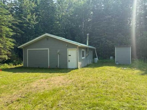 1856 Highway 813, Calling Lake, AB 