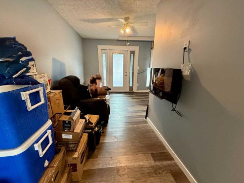 178 Hansen Drive, Hinton, AB - Indoor Photo Showing Other Room