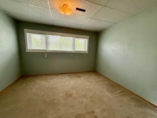 178 Hansen Drive, Hinton, AB - Indoor Photo Showing Other Room