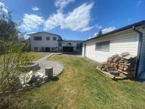 115 Alder Drive, Hinton, AB 