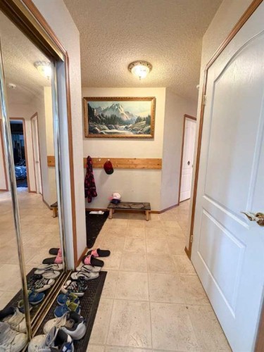 64 Park Circle, Whitecourt, AB 