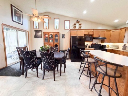 64 Park Circle, Whitecourt, AB 