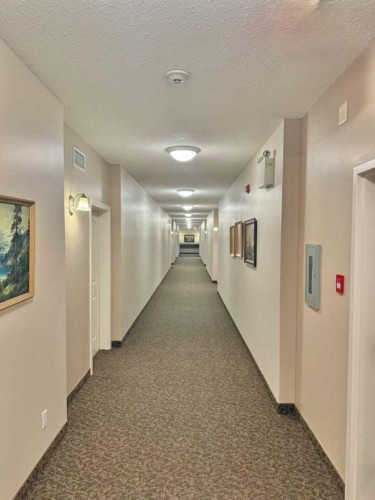 305-109 Seabolt Drive, Hinton, AB 