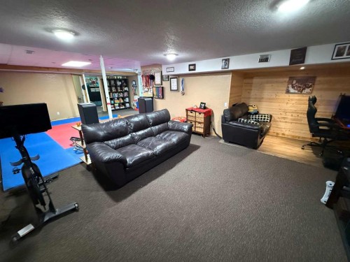 429 Collinge Road, Hinton, AB - Indoor