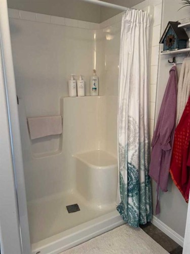 807 8A Street, Fox Creek, AB 