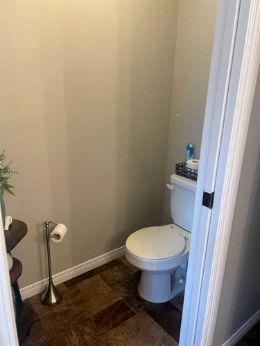 807 8A Street, Fox Creek, AB 