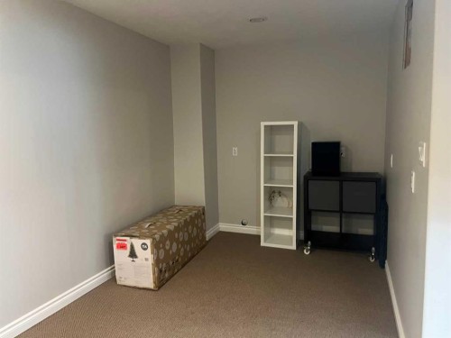 807 8A Street, Fox Creek, AB 