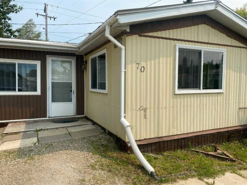 70-810 56 Street, Edson, AB 