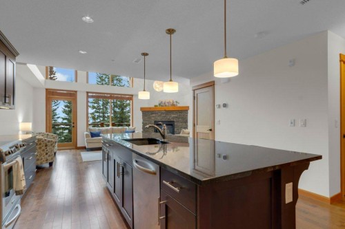 5102-101E Stewart Creek Landing, Canmore, AB - Indoor Photo Showing Kitchen With Upgraded Kitchen