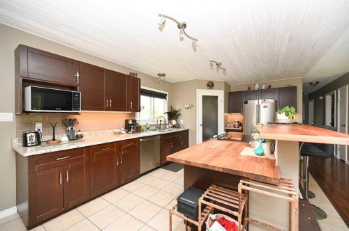 5005 44 Avenue, Athabasca, AB 