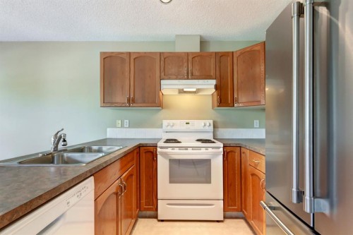 3-823 Wilson Way, Canmore, AB 
