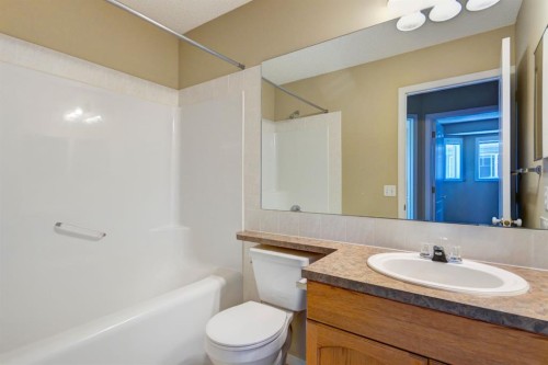3-823 Wilson Way, Canmore, AB 