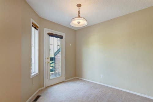 3-823 Wilson Way, Canmore, AB 