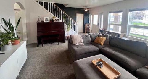 129 Huisman Crescent, Hinton, AB 