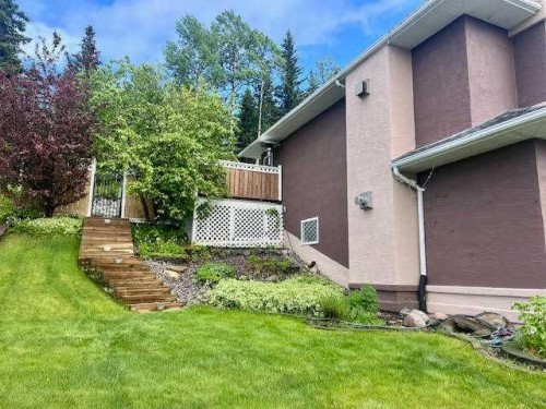 129 Huisman Crescent, Hinton, AB 