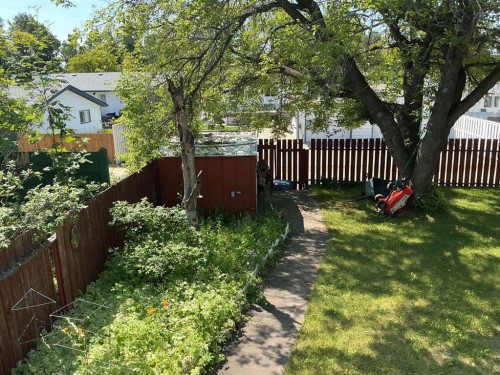38 Kimzey Crossing, Whitecourt, AB - Outdoor