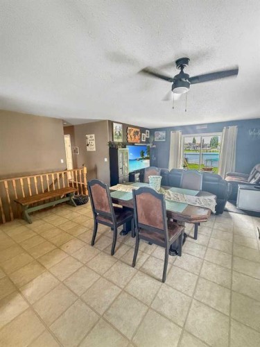 54 Olson Crescent, Whitecourt, AB - Indoor