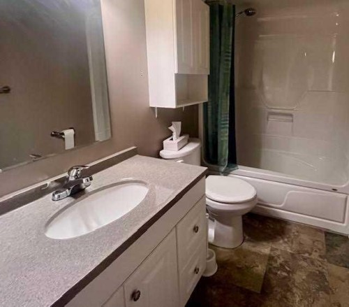 132 Maurer Drive, Hinton, AB 