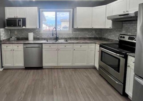 132 Maurer Drive, Hinton, AB 