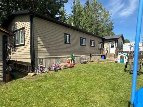 107-810 56, Edson, AB 