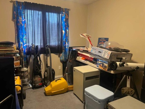 806 7 A Street, Fox Creek, AB 