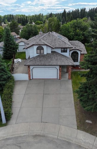 5245 16 Avenue, Edson, AB 