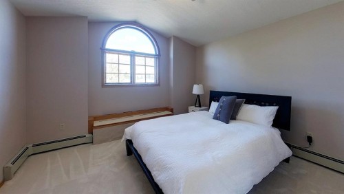 5245 16 Avenue, Edson, AB 