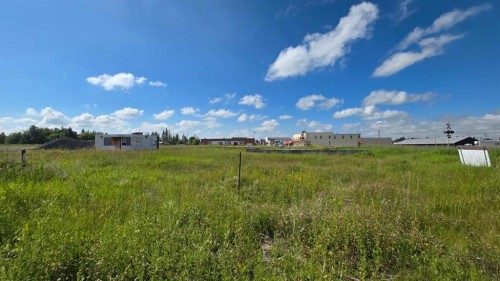 4919 52 Ave, Mayerthorpe, AB 