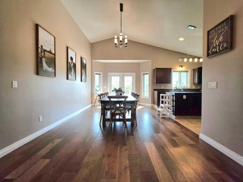 409 13 Street Se, Slave Lake, AB - Indoor