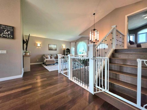 409 13 Street Se, Slave Lake, AB - Indoor Photo Showing Other Room