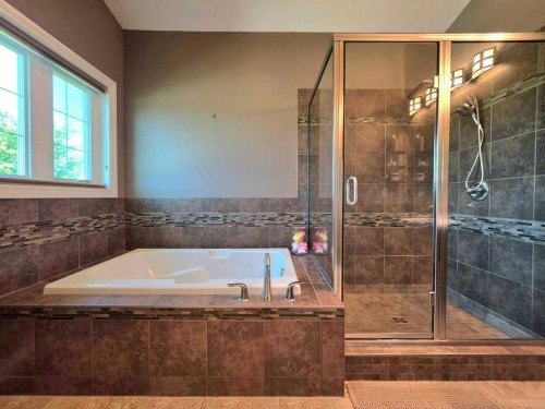 409 13 Street Se, Slave Lake, AB - Indoor Photo Showing Bathroom