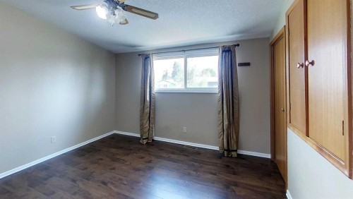 4346 9Th Avenue, Edson, AB - Indoor Photo Showing Other Room