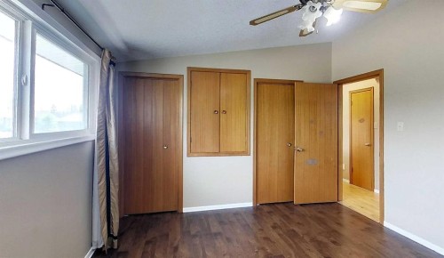 4346 9Th Avenue, Edson, AB - Indoor Photo Showing Other Room