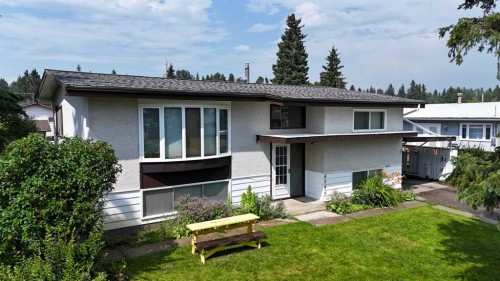 4346 9Th Avenue, Edson, AB - Outdoor