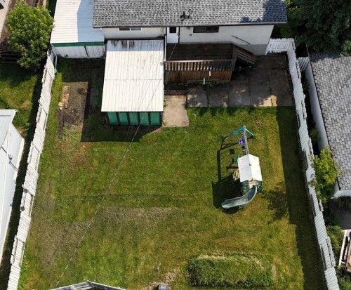 4346 9Th Avenue, Edson, AB - Outdoor