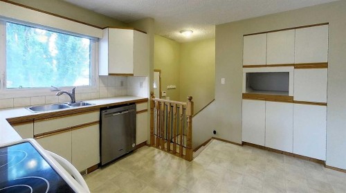 5415 15 Avenue, Edson, AB 