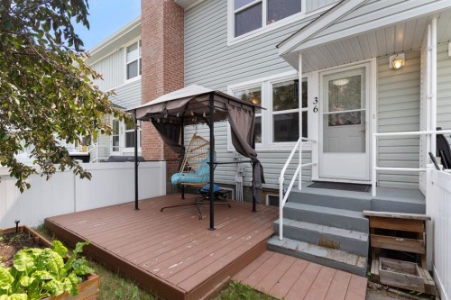 36 Poplar Crescent, Springbrook, AB - Outdoor