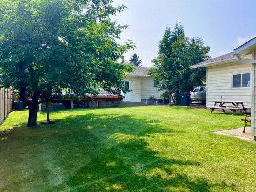 165 Mcpherson Drive, Hinton, AB - Outdoor