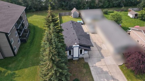 5701 9 Avenue, Edson, AB - Outdoor