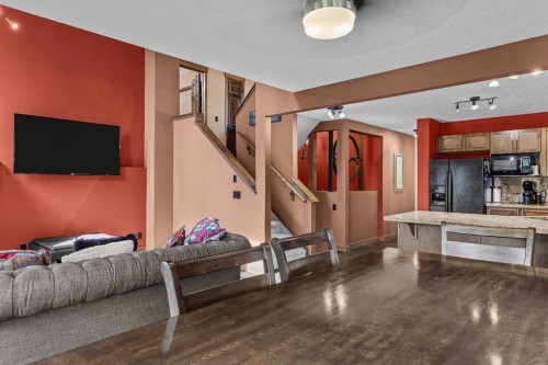 202-108 Armstrong Place, Canmore, AB - Indoor