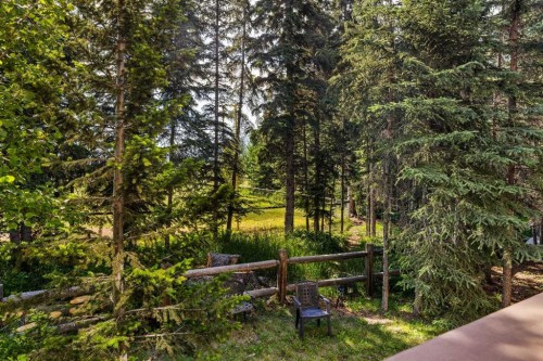 202-108 Armstrong Place, Canmore, AB - Outdoor