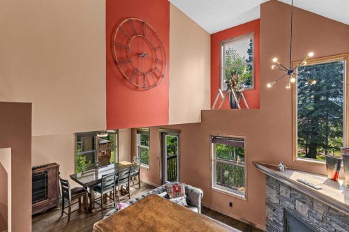 202-108 Armstrong Place, Canmore, AB - Indoor