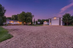 816 Baptiste drive West Baptiste, AB T9S 1R8