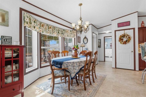 34 Gunderson Drive, Whitecourt, AB - Indoor Photo Showing Dining Room