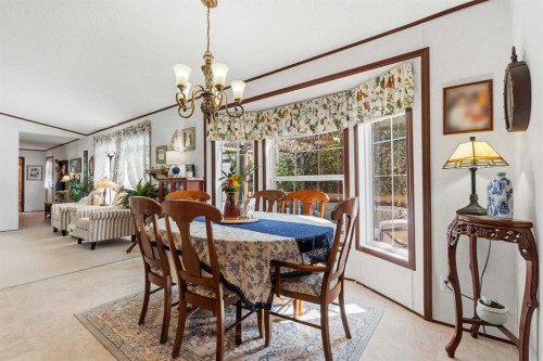 34 Gunderson Drive, Whitecourt, AB - Indoor Photo Showing Dining Room