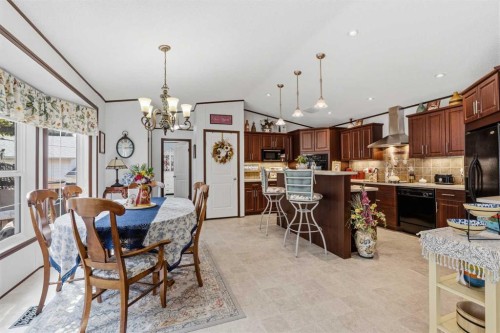 34 Gunderson Drive, Whitecourt, AB - Indoor Photo Showing Dining Room