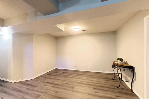 1402 Edson Drive, Edson, AB - Indoor Photo Showing Other Room